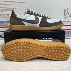 The Field General - Pure Platinum/Gum Yellow/Ironstone M10 & M11